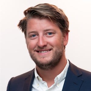 Måns Hallström Måns Hallström